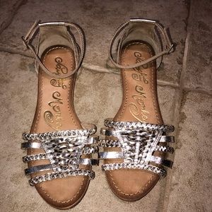 Women’s gold sandals